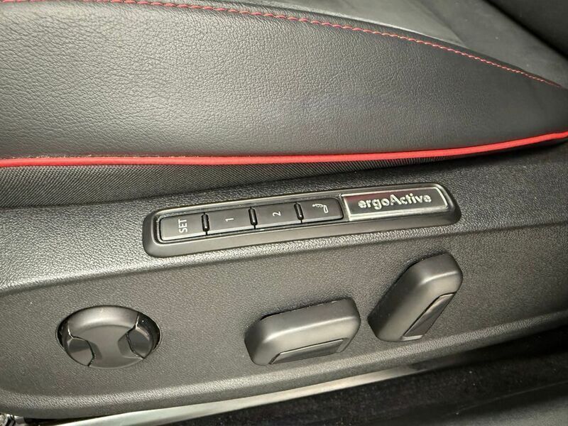 Gebraucht VW ID.3 GTX 210 kW (286 PS) 2024 White metallic Kleinwagen