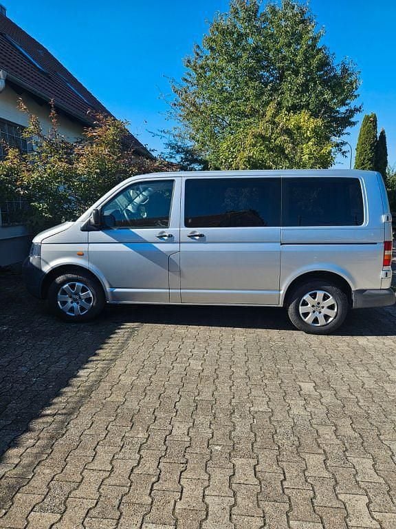 Silber Gebraucht 2004 VW T5 Van | 7.850 € (Teuer) - Bild 1/4