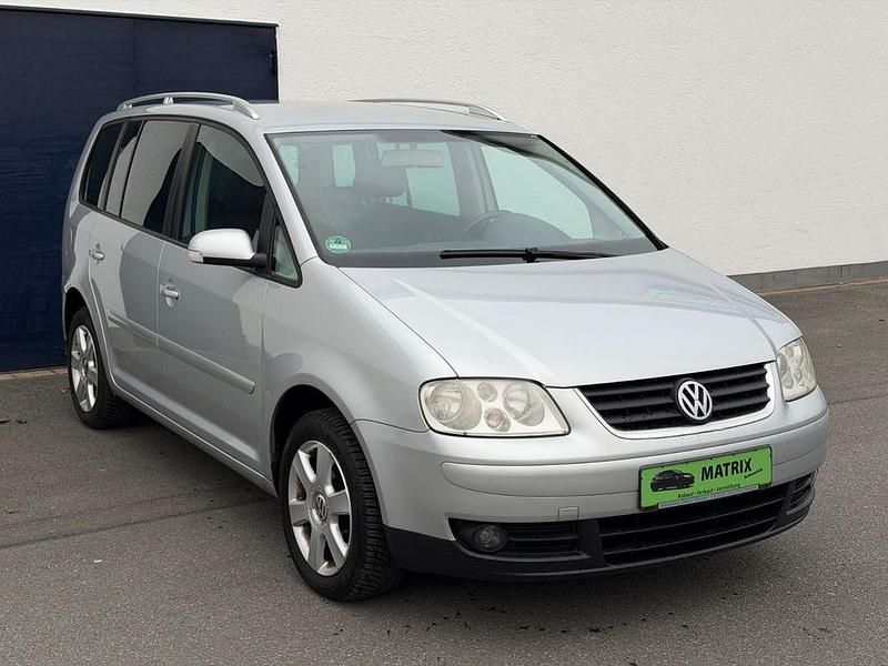 Gebraucht VW Touran Highline 105 PS (77 kW) 2004 Silber Van / Kleinbus