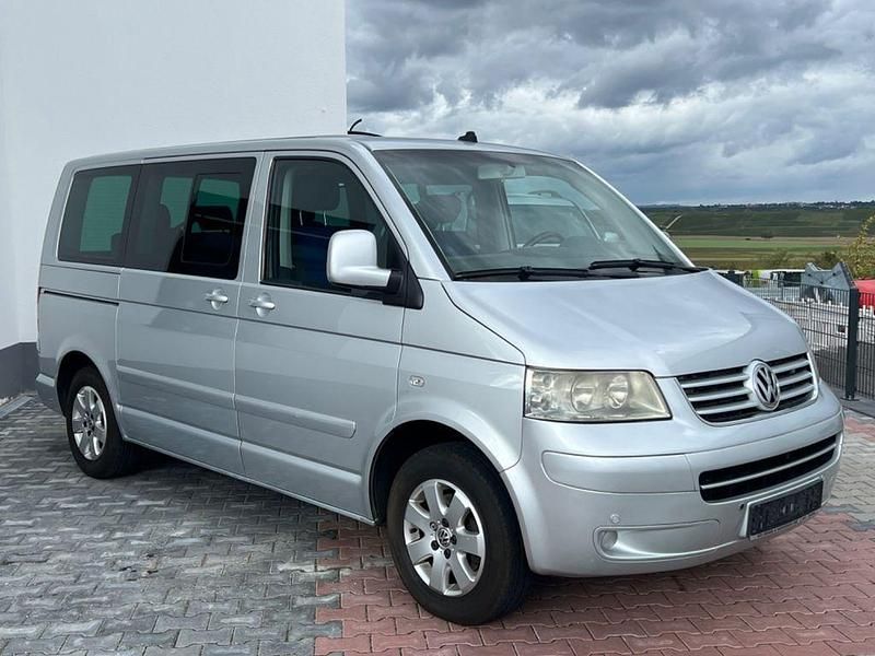 Reflexsilber metallic Gebraucht 2004 VW Multivan Van | 12.500 € (Fairer Preis) - Bild 1/4