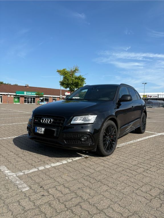 Schwarz Gebraucht 2015 Audi SQ5 SUV | 22.500 € (Fairer Preis) - Bild 1/4