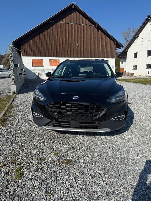 Brugt Ford Focus Active 125 HK (91 kW) 2021 Sort Sedan