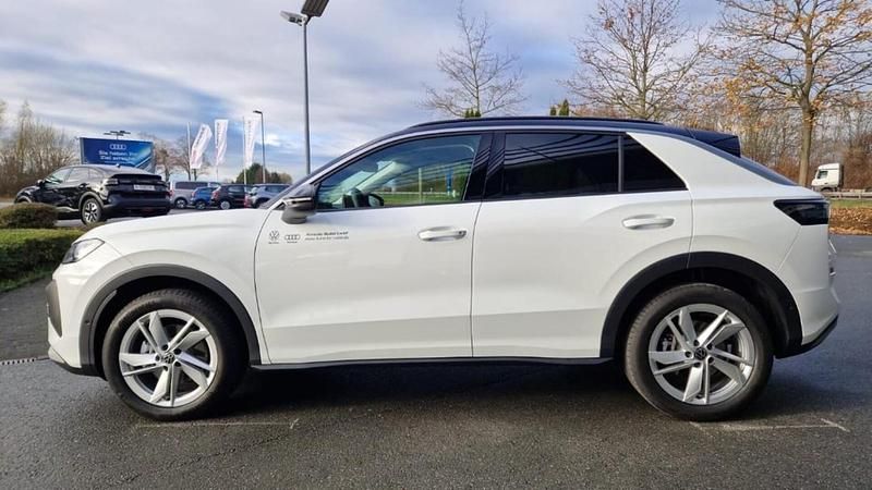 Gebraucht VW T-Roc Life 150 PS (110 kW) 2026 SUV