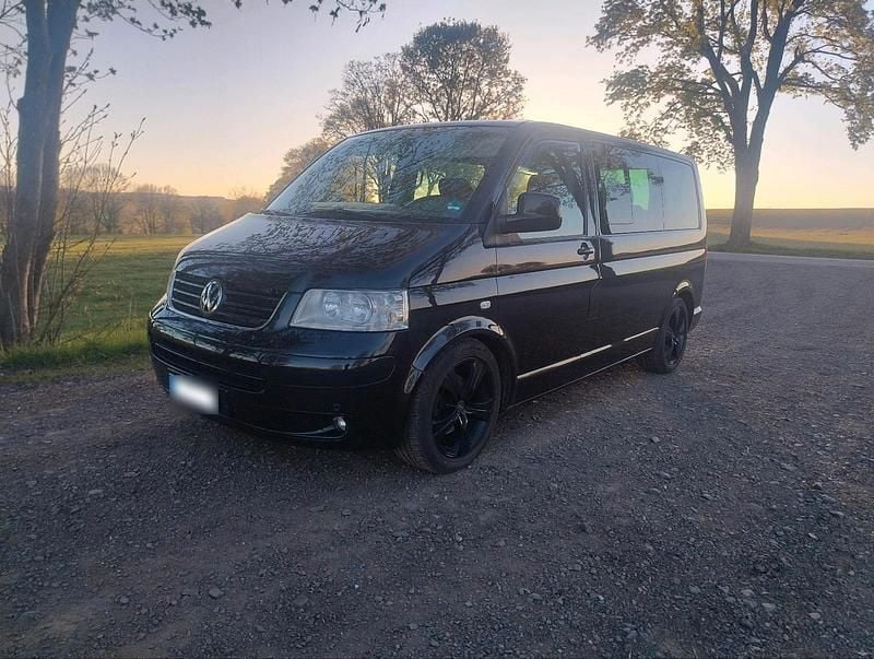 Gebraucht VW T5 131 PS (96 kW) 2009 Schwarz Van