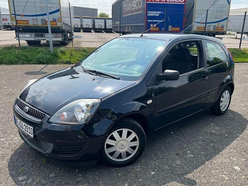 Gebraucht Ford Fiesta 60 PS (44 kW) 2006 Blau Kleinwagen