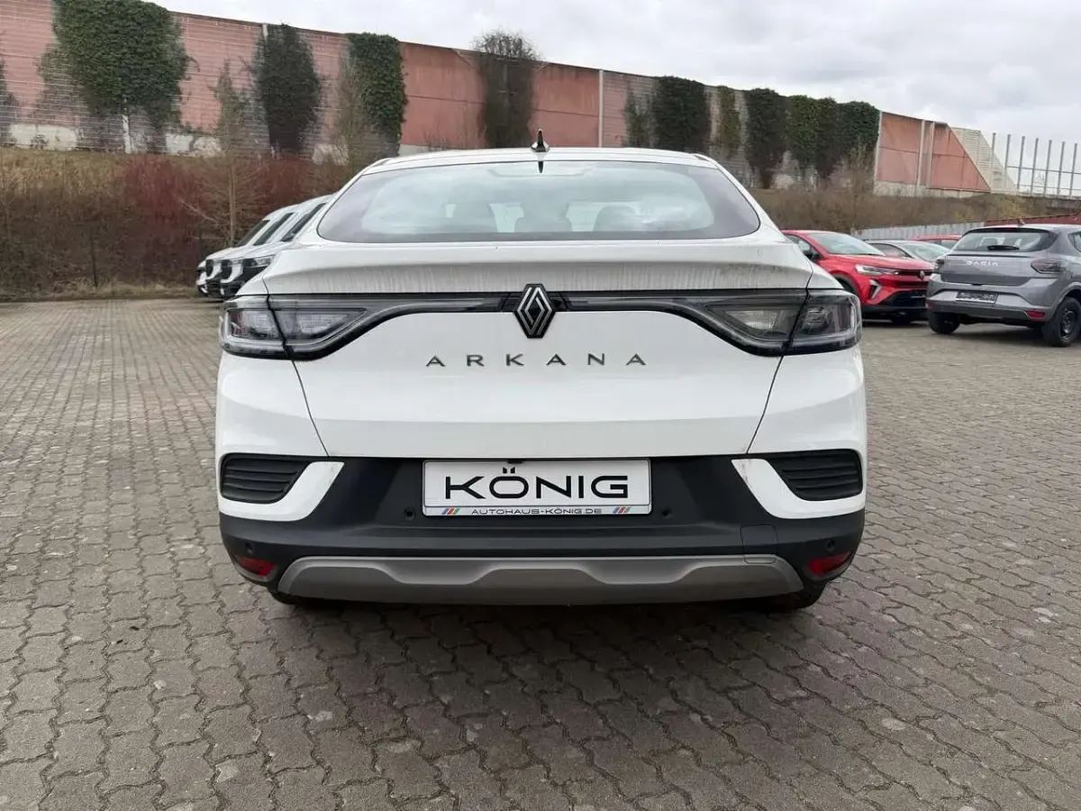 Gebraucht Renault Arkana Evolution 140 PS (102 kW) 2024 Weiß SUV