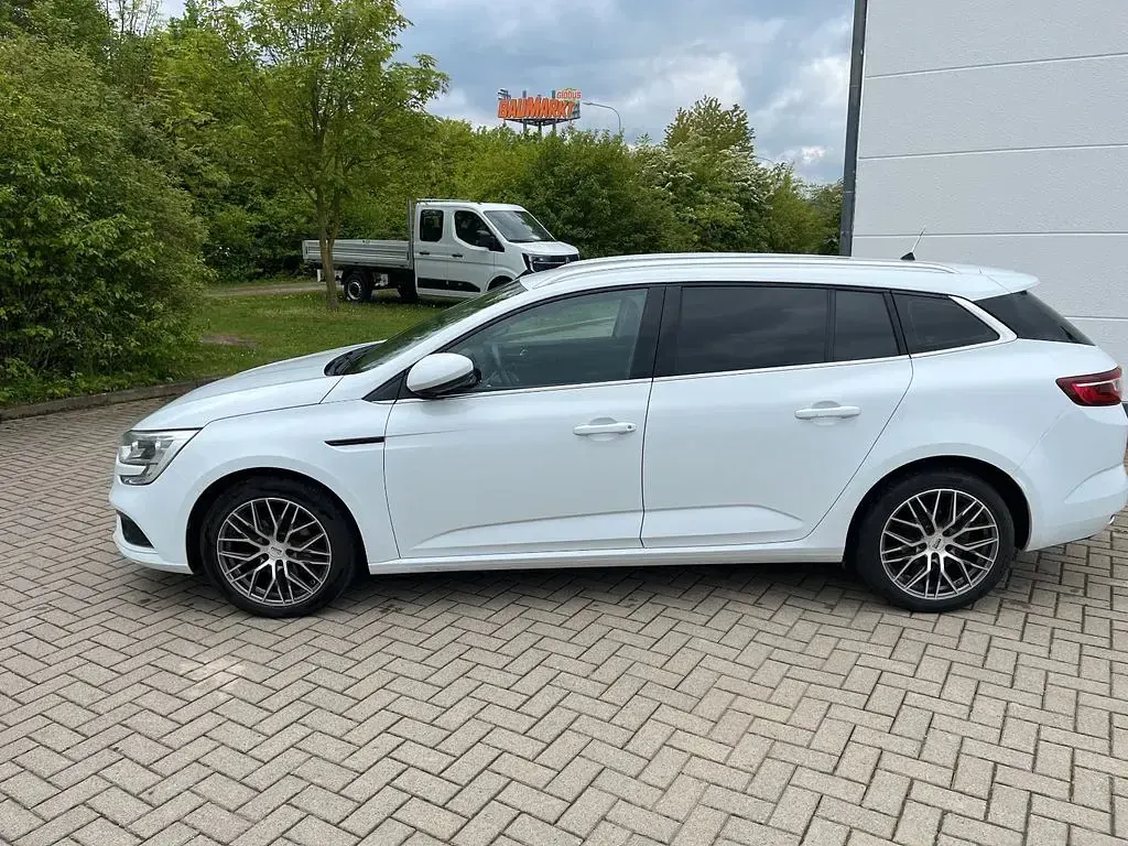 Usata Renault Mégane Business 110 CV (80 kW) 2018 Bianco Berlina