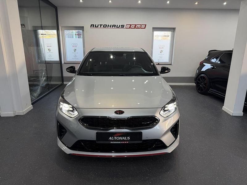 Gebraucht Kia Ceed GT GT 204 PS (150 kW) 2019 (kcs) sparklingsilber met. Limousine