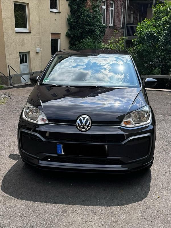Schwarz Gebraucht 2017 VW up! Kleinwagen | 8.000 € (Fairer Preis) - Bild 1/4