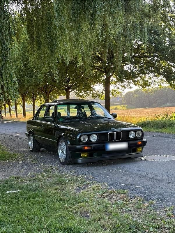 Gebraucht BMW 316 100 PS (73 kW) 1989 Grün Limousine