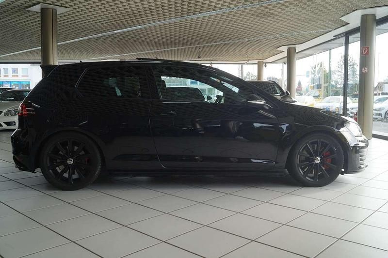 Gebraucht VW Golf GTI 230 PS (169 kW) 2015 Deep black perleffekt Coupé