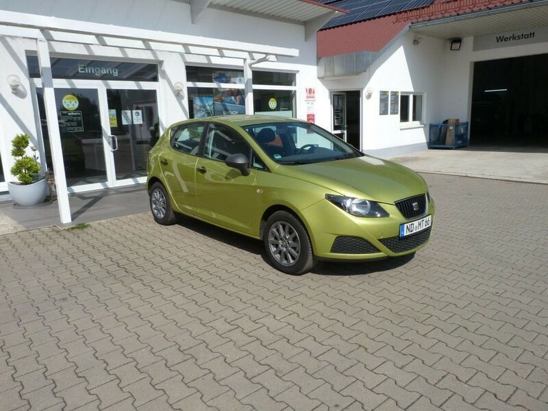 Grün Gebraucht 2009 Seat Ibiza Reference Kleinwagen | 3.500 € - Bild 1/4
