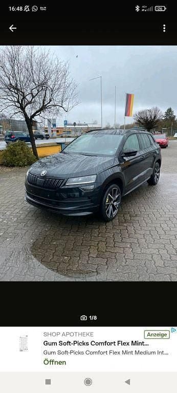 Schwarz Gebraucht 2020 Skoda Karoq SportLine SUV | 21.700 € (Fairer Preis) - Bild 1/4