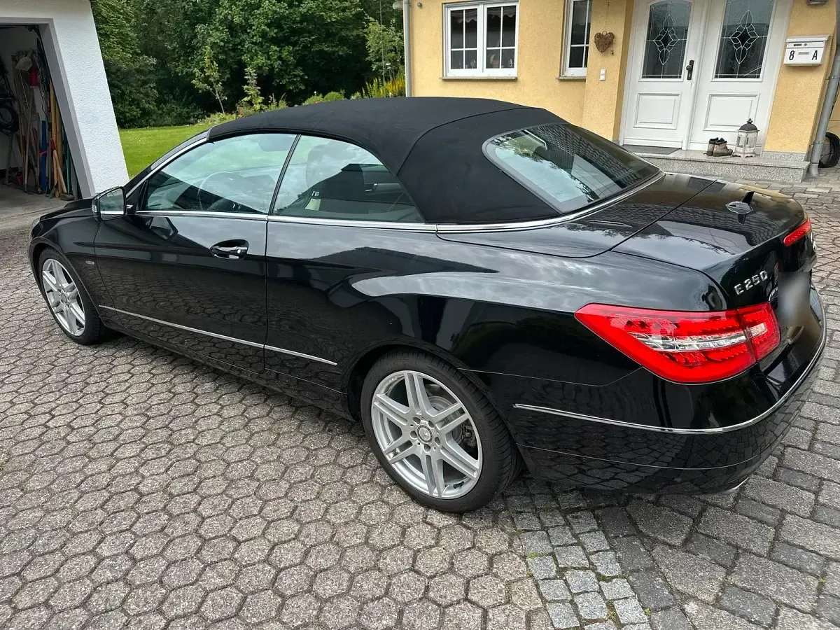 Gebraucht Mercedes 250 204 PS (150 kW) 2012 Schwarz Cabrio