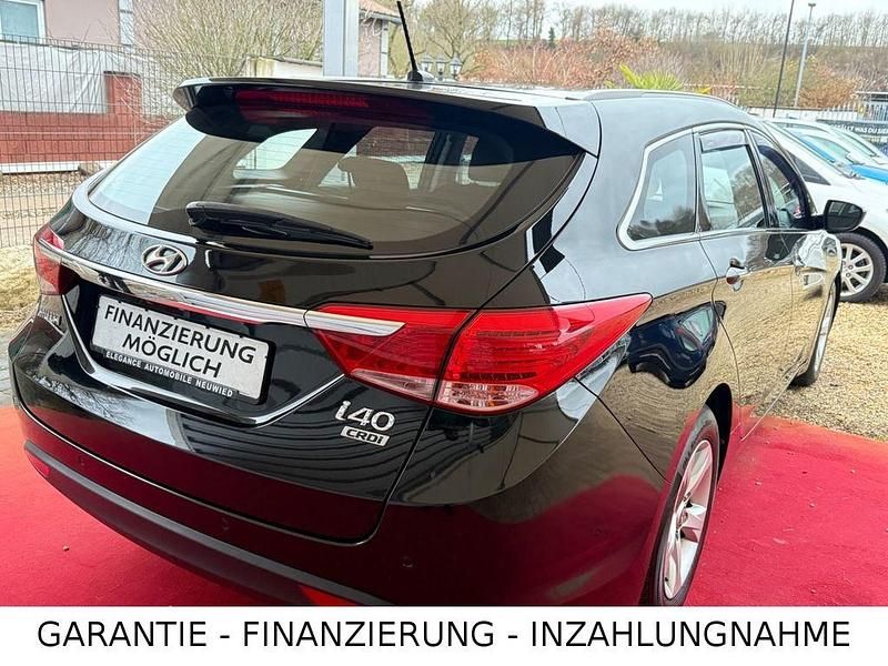 Gebraucht Hyundai i40 136 PS (100 kW) 2013 Schwarz Kombi