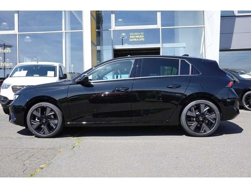 Gebraucht Opel Astra 114 kW (156 PS) 2024 Meta (schwarz Kleinwagen