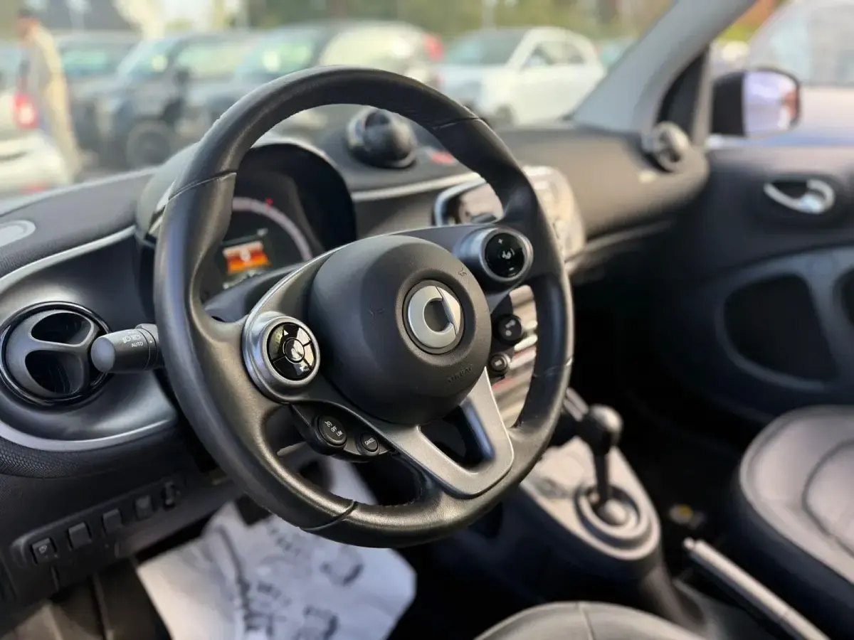 Gebraucht Smart ForTwo Coupé Prime 90 PS (66 kW) 2018 Grau Coupé