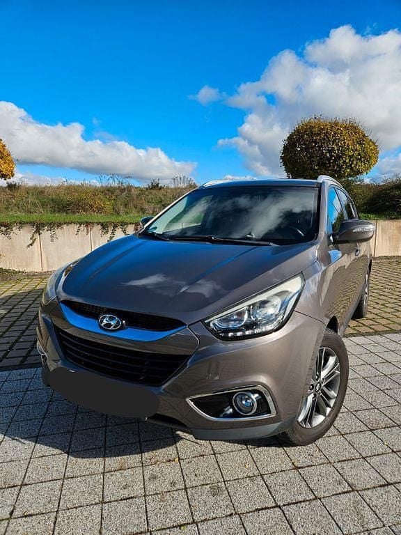 Braun Gebraucht 2014 Hyundai ix35 SUV | 9.999 € (Guter Preis) - Bild 1/4