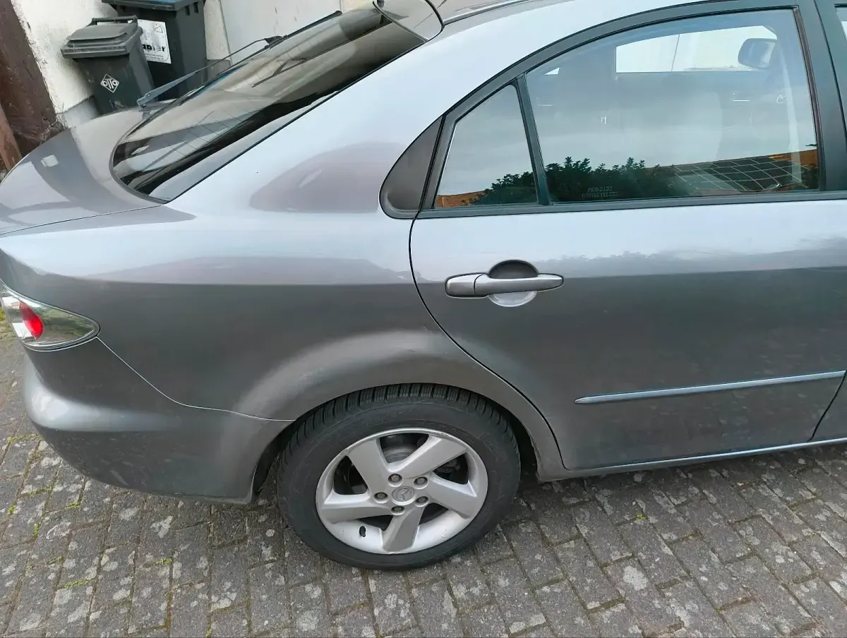 Gebraucht Mazda 6 145 PS (106 kW) 2002 Grau Limousine