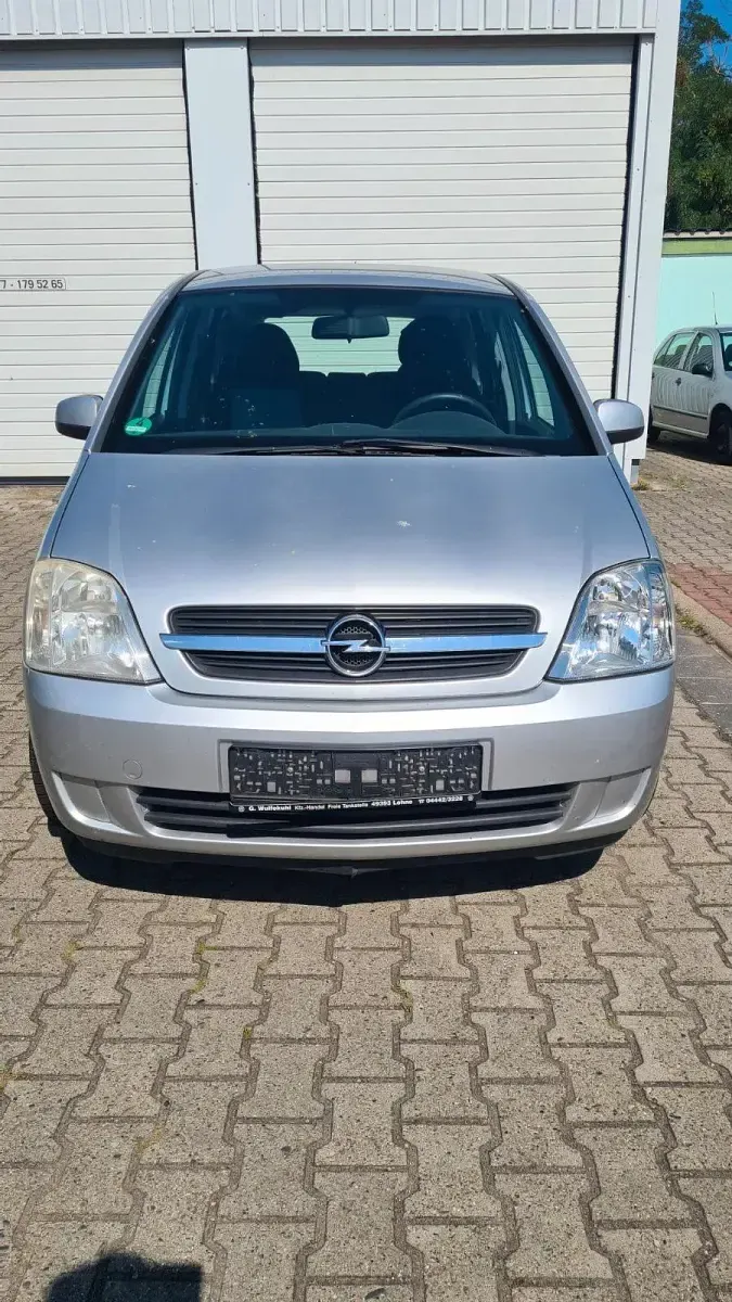Gebraucht Opel Meriva 101 PS (74 kW) 2005 Silber Van / Kleinbus