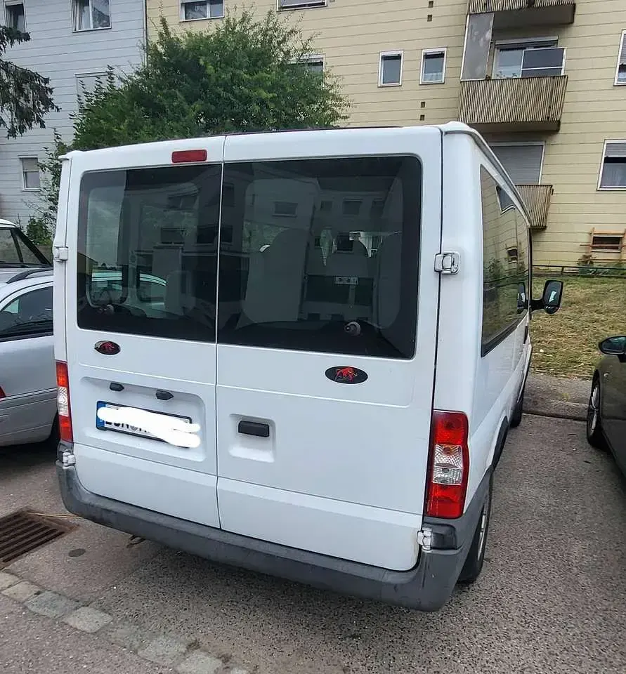 Gebraucht Ford Transit Trend 125 PS (91 kW) 2013 Weiß Pickup