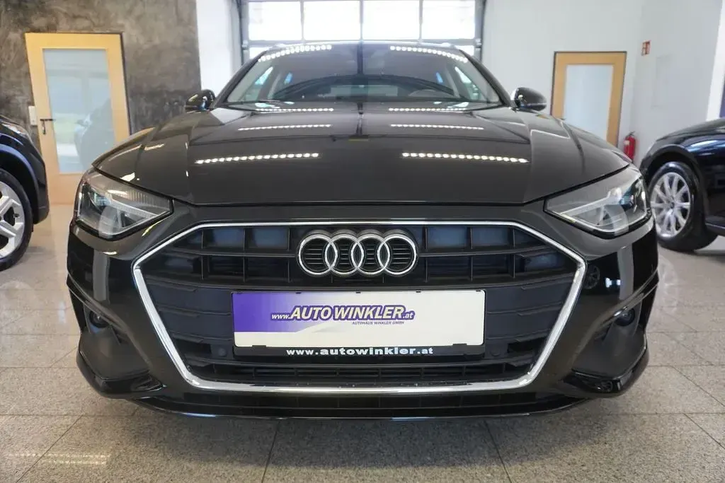 Gebraucht Audi A4 Business 150 PS (110 kW) 2022 Schwarz Kombi