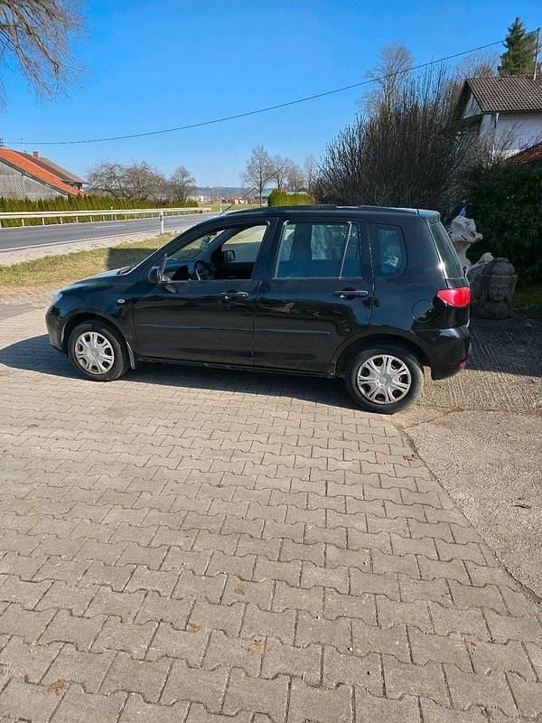 Gebraucht Mazda 2 101 PS (74 kW) 2004 Schwarz Kleinwagen