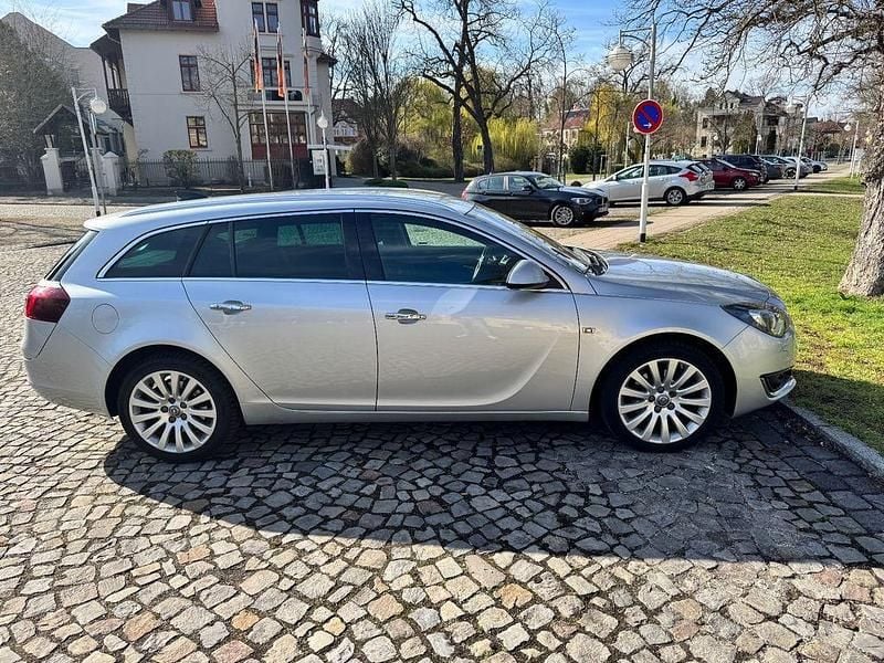 Gebraucht Opel Insignia 170 PS (125 kW) 2015 Silber Kombi