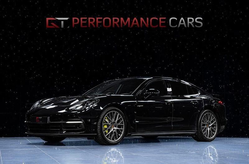 Schwarz Gebraucht 2017 Porsche Panamera 4 Chrono Limousine | 53.990 € (Fairer Preis) - Bild 1/3