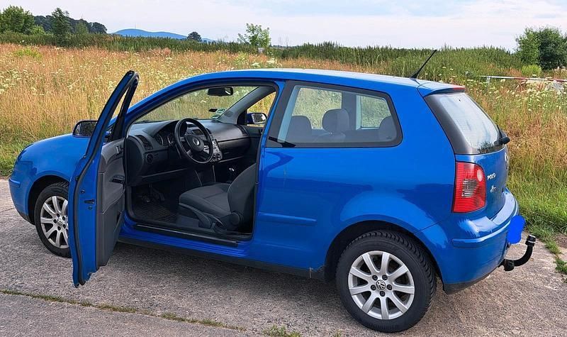 Blau Gebraucht 2004 VW Polo Kleinwagen | 1.500 € (Fairer Preis) - Bild 1/4