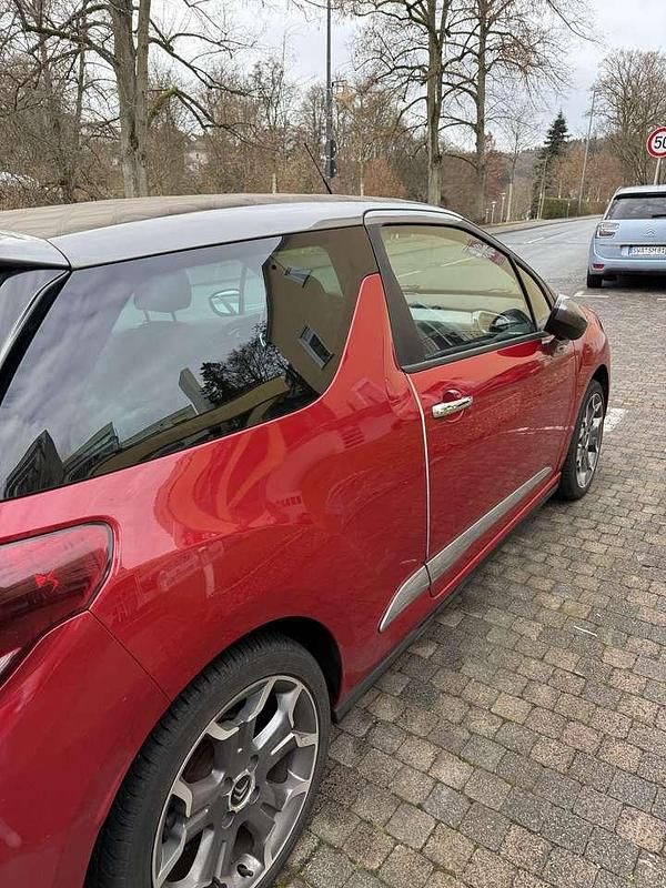 Gebraucht Citroën DS3 Cabriolet 156 PS (114 kW) 2013 Rot Cabrio
