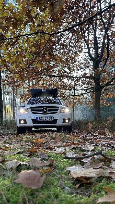 Weiß Gebraucht 2009 Mercedes GLK220 SUV | 8.500 € (Fairer Preis) - Bild 1/4