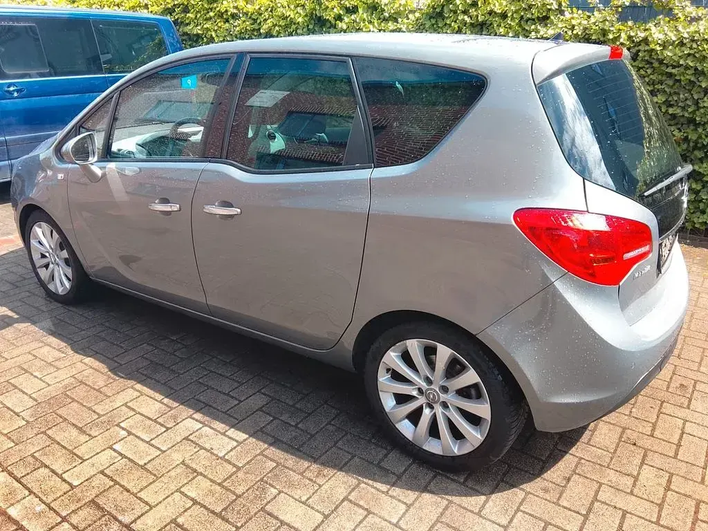 Gebraucht Opel Meriva 140 PS (102 kW) 2013 Grau Van / Kleinbus