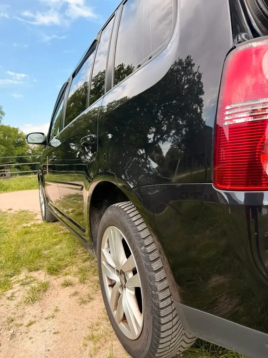 Gebraucht VW Touran 140 PS (102 kW) 2007 Schwarz Van / Kleinbus