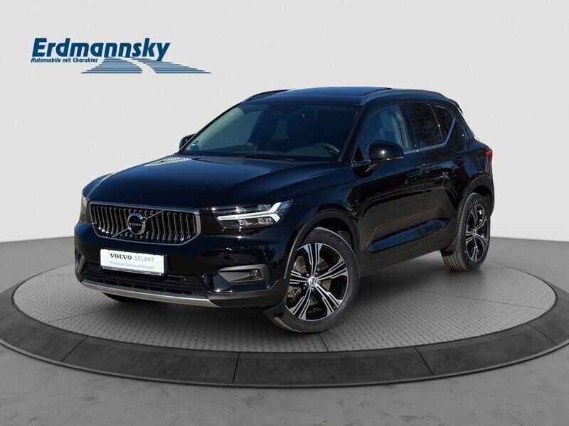 Schwarz Gebraucht 2022 Volvo XC40 Inscription SUV | 32.940 € (Fairer Preis) - Bild 1/4