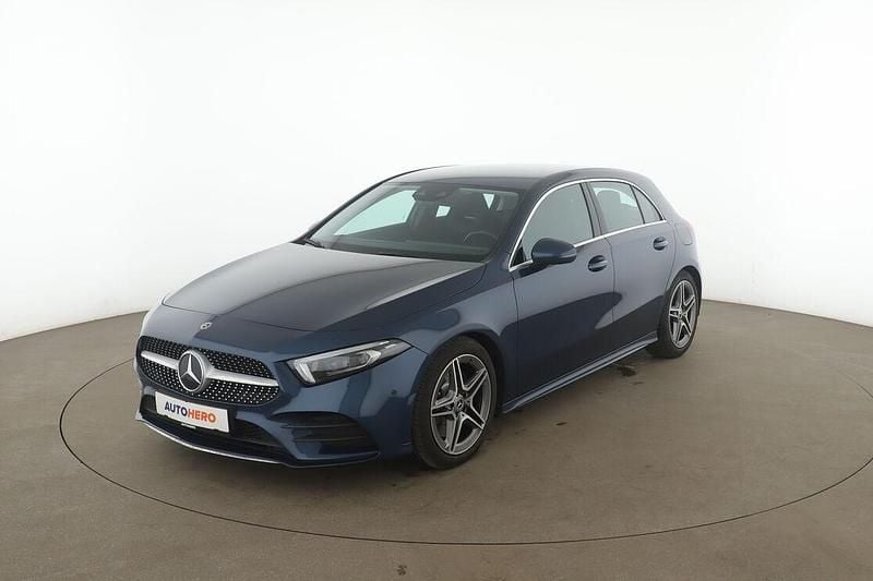Gebraucht Mercedes A250 AMG line 224 PS (164 kW) 2019 Blau Limousine