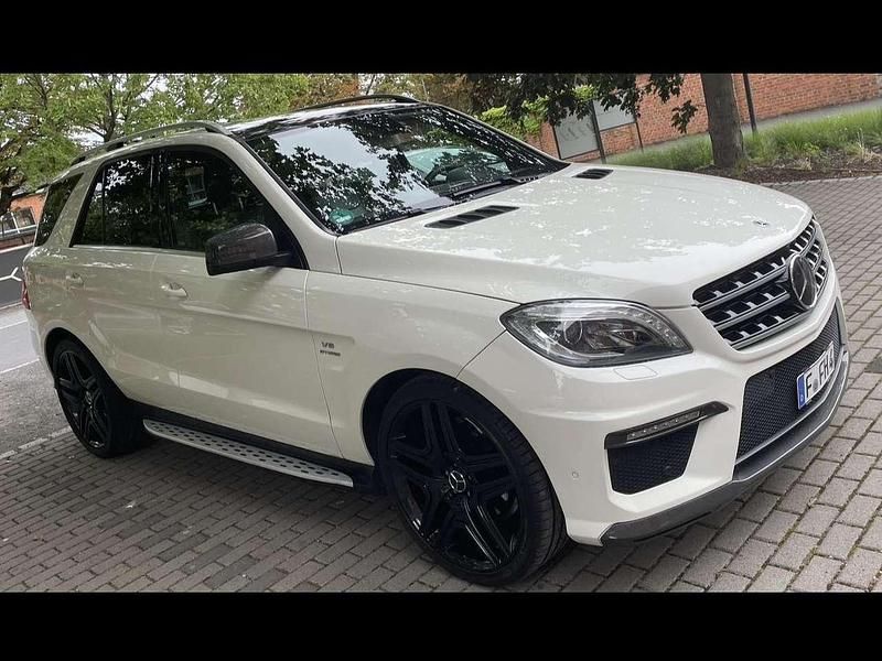 Gebraucht Mercedes ML350 258 PS (189 kW) 2012 Weiß SUV