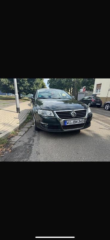 Schwarz Gebraucht 2006 VW Passat Limousine | 1.399 € (Superpreis) - Bild 1/4