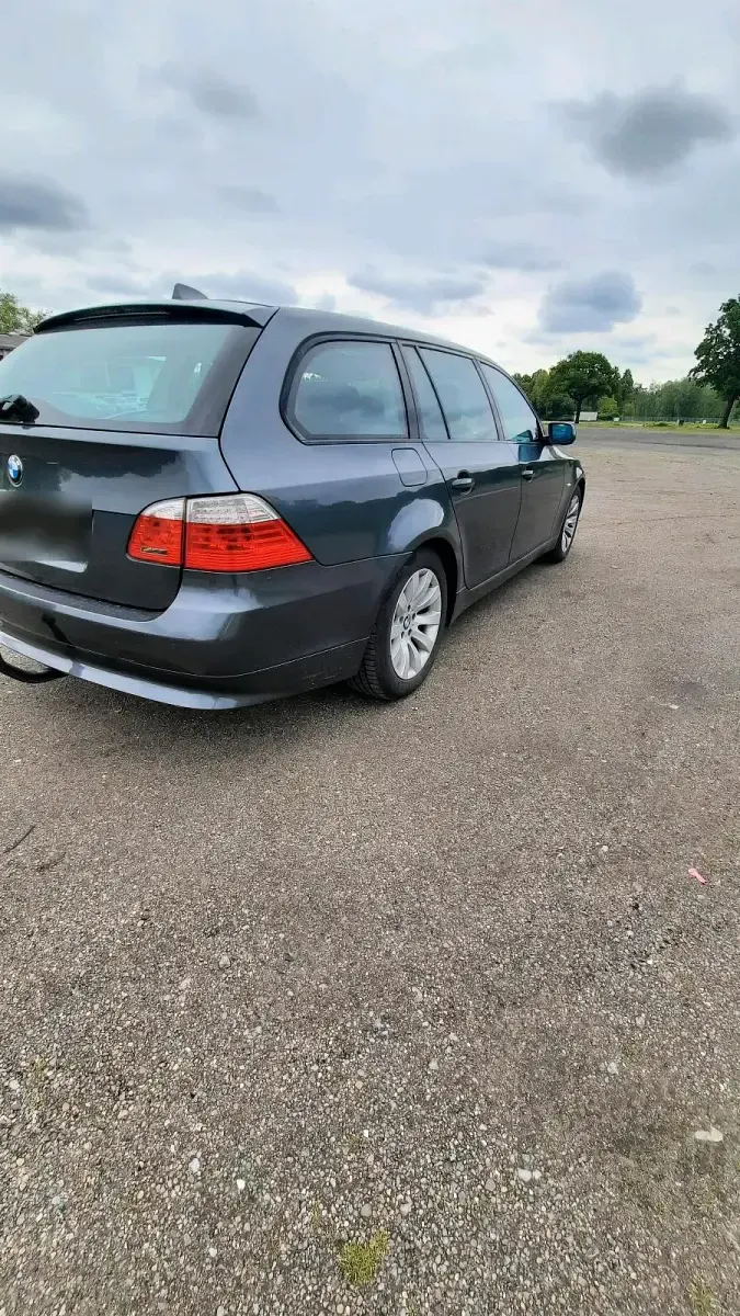 Gebraucht BMW 535 Sport Line 286 PS (210 kW) 2007 Grau Kombi