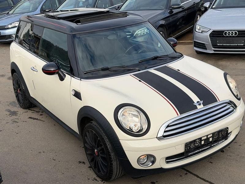 Weiß Gebraucht 2009 Mini Cooper Clubman Kombi | 2.999 € (Superpreis) - Bild 1/4