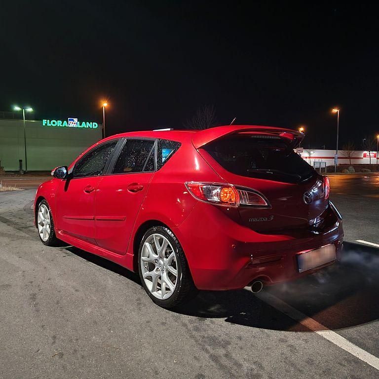 Gebraucht Mazda 3 260 PS (191 kW) 2012 Rot Limousine