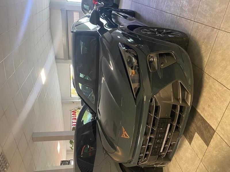 Blau Gebraucht 2024 Cupra Leon | 45.000 € - Bild 1/4