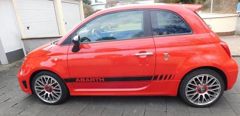 Gebraucht Abarth 500 145 PS (106 kW) 2017 Rot Kleinwagen