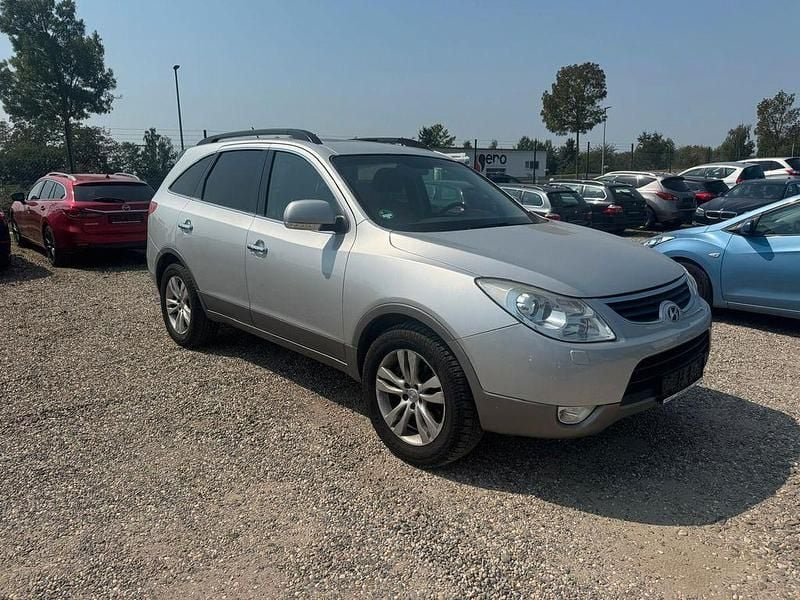 Silber Gebraucht 2010 Hyundai Veracruz Premium SUV | 5.500 € (Etwas zu teuer) - Bild 1/4