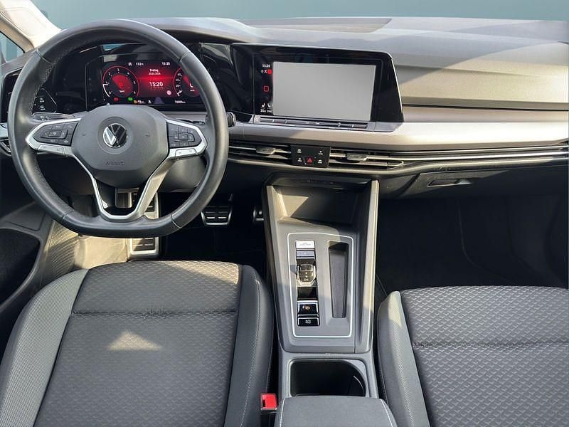 Gebraucht VW Golf VIII 150 PS (110 kW) 2022 Schwarz Kleinwagen