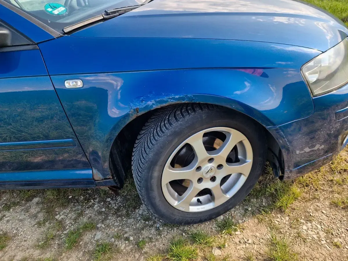 Gebraucht Audi A3 Attraction 105 PS (77 kW) 2006 Blau Kleinwagen