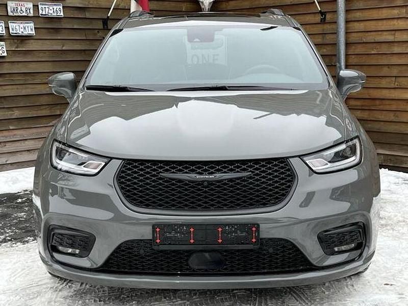 Gebraucht Chrysler Pacifica Limited 291 PS (214 kW) 2023 Schwarz Limousine