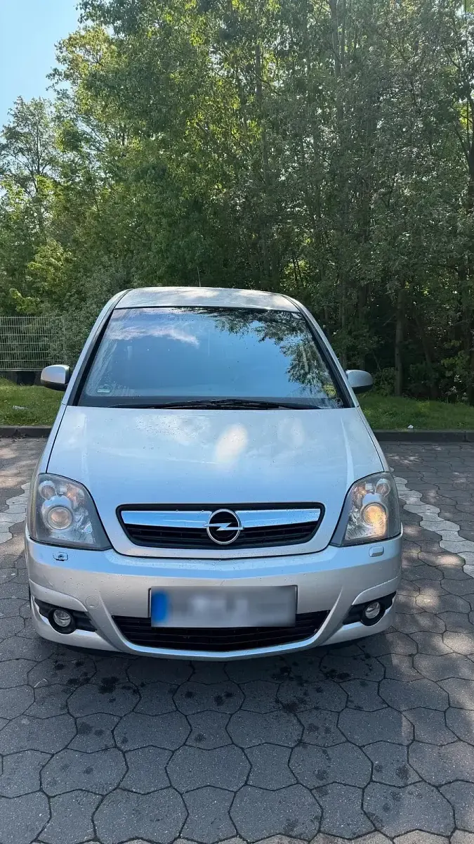 Używany Opel Meriva 105 KM (77 kW) 2006 Srebrny Minivan