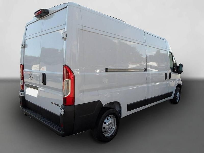 Gebraucht Opel Movano Edition 140 PS (102 kW) 2024 Weiß Van