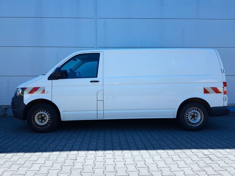 Weiß Gebraucht 2014 VW T5 Van | 9.999 € - Bild 1/4
